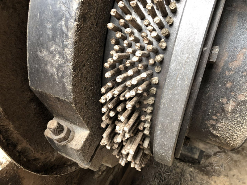 正在使用的顆粒機環(huán)模