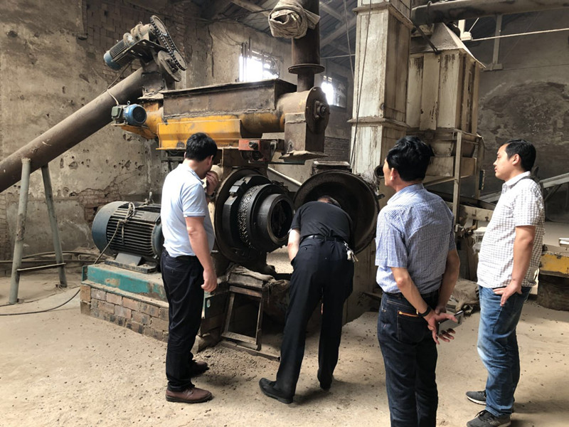 6年的秸稈顆粒機設(shè)備