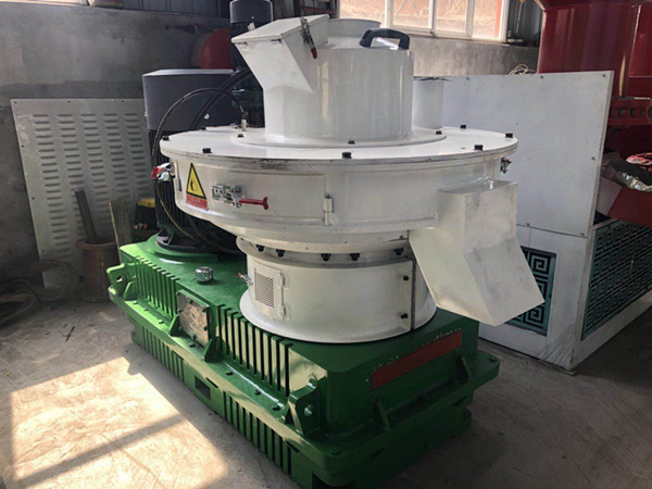 秸稈顆粒機(jī) 秸稈顆粒機(jī)