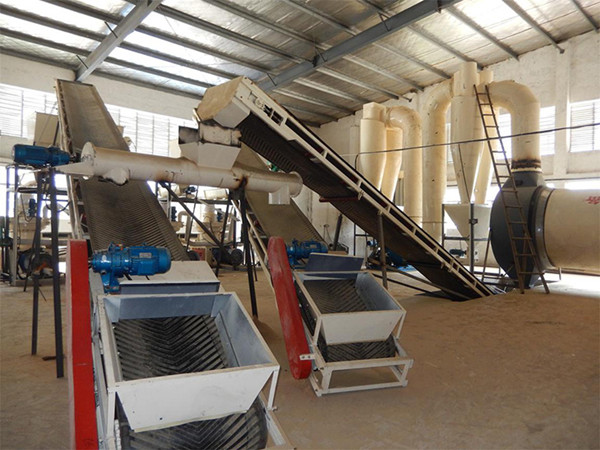 樹皮顆粒機生產(chǎn)線 樹皮顆粒機生產(chǎn)線